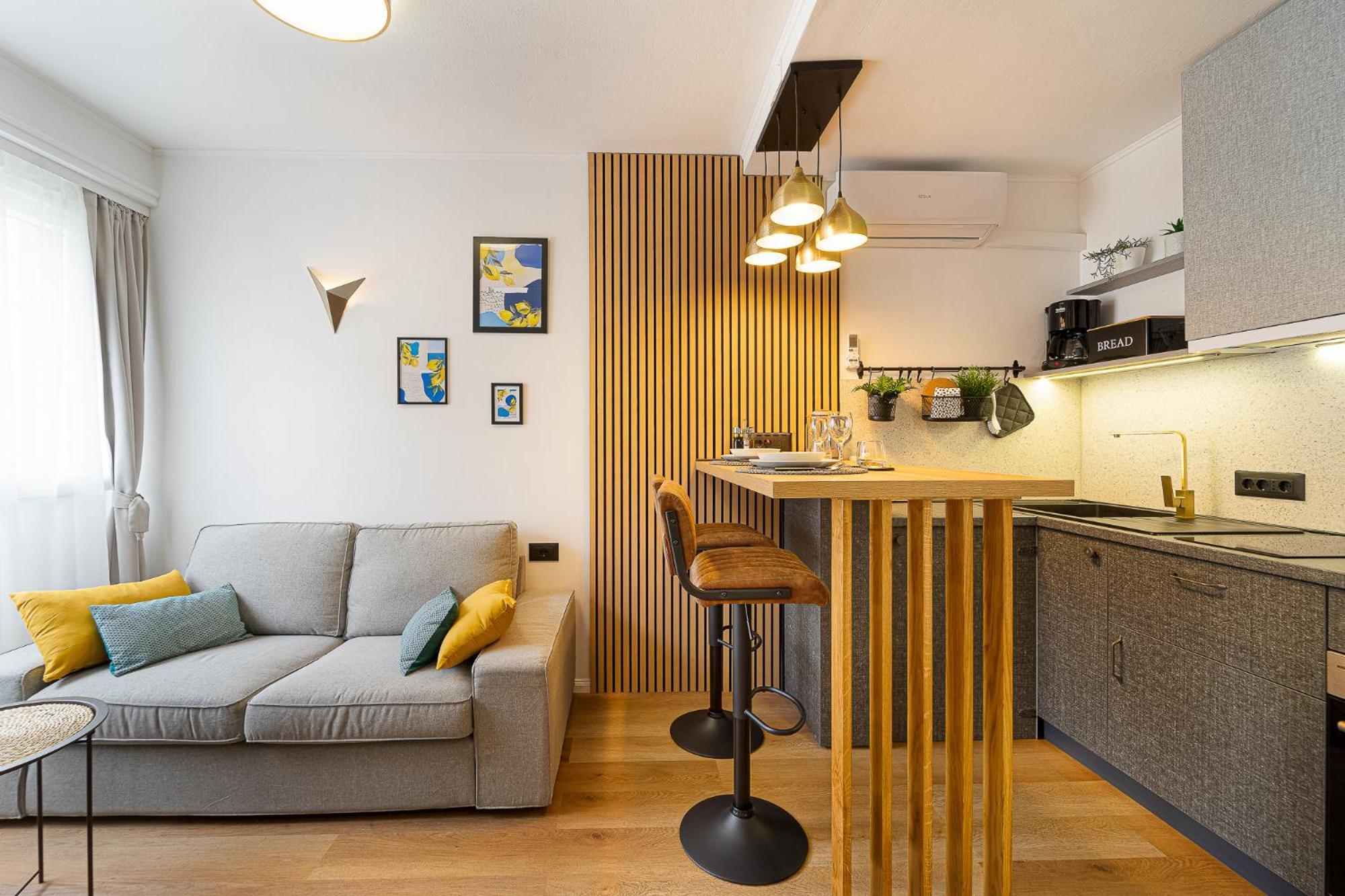 Studio Apartment Lemon & Sun สปลิท ภายนอก รูปภาพ